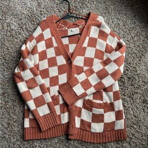 Women’s American Eagle cardigan.
